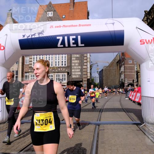 13.09.2026 - 21. swb-Marathon Bremen Tim E. http://msf.ph/oto/10339299 13.09.2026 11:09:28 Ziel 10314, 10321, 10455, 10570, 10630, 10664, 10686, 10694, 10983, 11011, 11091, 11138, 11304, 11531, 11578, 11764, 11905, 11915, 11987, 12155, 12192, 12337, 12491, 12554, 13607 meine-sportfotos.de