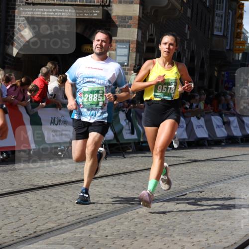 13.09.2026 - 21. swb-Marathon Bremen Strokosch-Dieckow http://msf.ph/oto/10339335 13.09.2026 13:20:10 Ziel 161, 411, 461, 495, 511, 1010, 1053, 1281, 1468, 1551, 1642, 1972, 2870, 2906, 3240, 3319, 3411, 3966, 4101, 4479, 4480, 5813, 7037, 7404, 7488, 7655, 8263, 9082, 9359, 9984, 13192, 201, 232, 334, 1197, 1750, 2122, 2577, 2953, 3685, 4351, 5137, 5450, 5583, 6901, 7018, 7664, 8178, 9047, 13222 meine-sportfotos.de