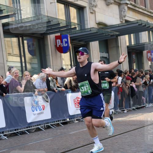 13.09.2026 - 21. swb-Marathon Bremen Strokosch-Dieckow http://msf.ph/oto/10339351 13.09.2026 13:26:49 Ziel 531, 946, 1493, 1494, 2089, 2454, 3076, 3273, 3302, 3510, 3527, 4121, 4327, 4397, 4558, 4563, 5689, 5943, 6071, 6288, 6455, 6776, 7027, 7072, 7246, 7317, 7849, 8219, 9150, 9159, 9343, 9511, 9760, 9854, 9878, 10112, 10113, 531, 1368, 2779, 3510, 3526, 3852, 3893, 4077, 4441, 4598, 4919, 5054, 5937, 6289, 6314, 6375, 6548, 6580, 7246, 7317, 8112, 8303, 9260, 9551, 13097 meine-sportfotos.de