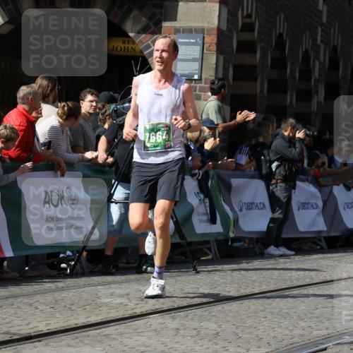 13.09.2026 - 21. swb-Marathon Bremen Strokosch-Dieckow http://msf.ph/oto/10339361 13.09.2026 13:20:11 Ziel 161, 411, 431, 461, 495, 511, 1010, 1053, 1252, 1281, 1468, 1551, 1642, 1972, 2870, 2906, 3240, 3319, 3411, 3966, 4101, 4479, 4480, 5813, 5837, 7404, 7488, 7655, 8263, 9082, 9359, 9984, 13192, 201, 232, 334, 1197, 1646, 1750, 2577, 2953, 3685, 4351, 5137, 5450, 5583, 6901, 7018, 7664, 8178, 9047, 13222 meine-sportfotos.de