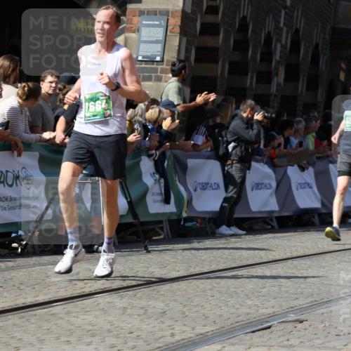 13.09.2026 - 21. swb-Marathon Bremen Strokosch-Dieckow http://msf.ph/oto/10339377 13.09.2026 13:20:12 Ziel 161, 411, 431, 461, 495, 511, 1053, 1252, 1281, 1551, 1642, 1972, 2870, 2906, 3240, 3319, 3411, 3966, 4101, 4479, 4480, 5813, 5837, 7404, 7488, 7655, 8263, 9082, 9359, 9984, 13192, 201, 232, 334, 1197, 1646, 1750, 2577, 2953, 4351, 5137, 5450, 5583, 6901, 7018, 7664, 8178, 9047, 13222 meine-sportfotos.de