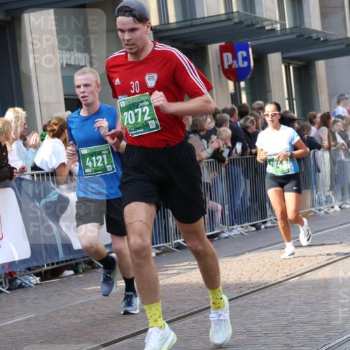 13.09.2026 - 21. swb-Marathon Bremen Strokosch-Dieckow http://msf.ph/oto/10339407 13.09.2026 13:26:50 Ziel 946, 1493, 1494, 2089, 2454, 3076, 3273, 3302, 3385, 3527, 4121, 4327, 4397, 4558, 4563, 5689, 5943, 6071, 6288, 6455, 6776, 7027, 7072, 7849, 8219, 9150, 9159, 9343, 9511, 9760, 9854, 9878, 10112, 10113, 13147, 531, 1368, 2779, 3076, 3302, 3510, 3526, 3852, 3893, 4077, 4441, 4598, 4919, 5054, 5937, 5943, 6289, 6314, 6375, 6455, 6548, 6580, 7246, 7317, 8112, 8303, 9260, 9551, 13097 meine-sportfotos.de