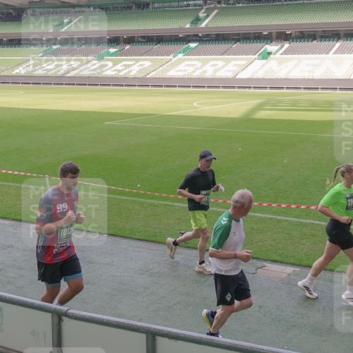 13.09.2026 - 21. swb-Marathon Bremen Michael Burmester http://msf.ph/oto/10339548 13.09.2026 13:19:13 Laufen im Stadion 333, 404, 464, 486, 512, 546, 732, 753, 837, 921, 938, 1066, 1156, 1431, 1506, 1765, 1844, 1868, 1916, 2056, 2123, 2137, 2224, 2240, 2294, 2315, 2357, 2358, 2453, 2557, 2563, 2614, 2622, 2626, 2689, 2702, 2703, 2722, 2756, 2786, 2843, 2845, 2849, 2857, 2879, 2880, 2893, 2944, 2983, 2999, 3031, 3046, 3059, 3072, 3096, 3100, 3116, 3146, 3189, 3198, 3210, 3243, 3263, 3285, 3287, 3315, 3476, 3537, 3619, 3633, 3654, 3740, 3879, 4478 meine-sportfotos.de