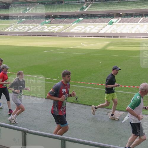 13.09.2026 - 21. swb-Marathon Bremen Michael Burmester http://msf.ph/oto/10339553 13.09.2026 13:19:13 Laufen im Stadion 333, 404, 464, 486, 512, 546, 732, 753, 837, 921, 938, 1066, 1156, 1431, 1506, 1765, 1844, 1868, 1916, 2056, 2123, 2137, 2224, 2240, 2294, 2315, 2357, 2358, 2453, 2557, 2563, 2614, 2622, 2626, 2689, 2702, 2703, 2722, 2756, 2786, 2843, 2845, 2849, 2857, 2879, 2880, 2893, 2944, 2983, 2999, 3031, 3046, 3059, 3072, 3096, 3100, 3116, 3146, 3189, 3198, 3210, 3243, 3263, 3285, 3287, 3315, 3476, 3537, 3619, 3633, 3654, 3740, 3879, 4478 meine-sportfotos.de