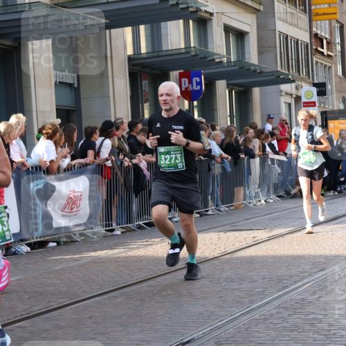 13.09.2026 - 21. swb-Marathon Bremen Strokosch-Dieckow http://msf.ph/oto/10339586 13.09.2026 13:26:58 Ziel 242, 593, 1493, 1494, 2454, 3273, 3385, 3496, 4121, 4397, 4558, 4563, 5220, 5290, 5358, 5616, 6071, 6288, 6306, 6776, 7072, 7849, 8219, 9159, 9343, 9760, 9878, 10112, 10113, 13147, 531, 946, 2089, 2779, 3076, 3302, 3510, 3527, 3852, 3893, 4327, 4441, 4598, 4919, 5054, 5689, 5937, 5943, 6289, 6314, 6375, 6455, 6548, 6580, 7027, 7246, 7317, 8112, 8303, 9150, 9511, 9551, 9854, 13097 meine-sportfotos.de