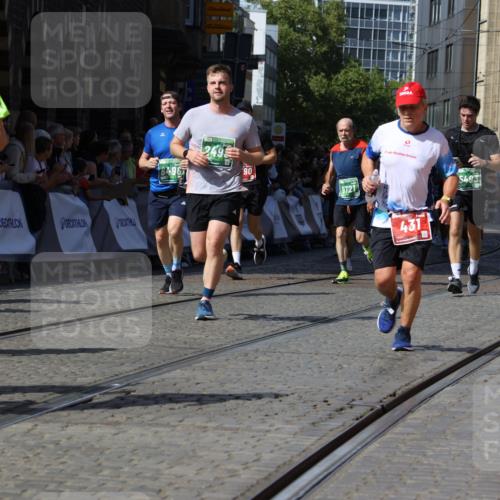 13.09.2026 - 21. swb-Marathon Bremen Strokosch-Dieckow http://msf.ph/oto/10339695 13.09.2026 13:20:25 Ziel 205, 431, 495, 511, 655, 1058, 1252, 1390, 1537, 1551, 1750, 1931, 1972, 2122, 2343, 2807, 2885, 2903, 3240, 3685, 3690, 4287, 5340, 5389, 5813, 5837, 6663, 7341, 7404, 7488, 7531, 7664, 9518, 9756, 13192, 876, 1528, 1646, 2493, 3813, 4174, 4357, 4358, 5493, 5855, 6495, 6496, 7411, 9162, 9721, 9949 meine-sportfotos.de