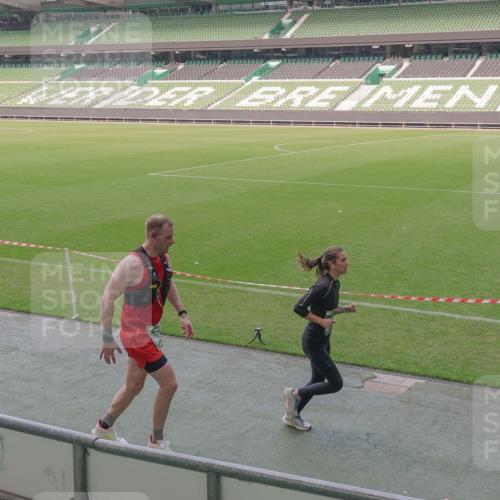 13.09.2026 - 21. swb-Marathon Bremen Michael Burmester http://msf.ph/oto/10339700 13.09.2026 13:19:31 Laufen im Stadion 333, 464, 486, 512, 546, 753, 921, 938, 1066, 1129, 1156, 1409, 1431, 1446, 1506, 1756, 1765, 1815, 1868, 1916, 2028, 2123, 2137, 2224, 2240, 2294, 2315, 2453, 2533, 2557, 2563, 2614, 2622, 2626, 2689, 2694, 2695, 2702, 2703, 2722, 2756, 2786, 2843, 2845, 2849, 2857, 2879, 2880, 2944, 2983, 2999, 3031, 3046, 3059, 3072, 3096, 3100, 3116, 3189, 3198, 3243, 3263, 3264, 3285, 3287, 3310, 3315, 3476, 3537, 3619, 3740, 3879, 4478 meine-sportfotos.de