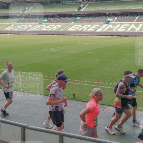 13.09.2026 - 21. swb-Marathon Bremen Michael Burmester http://msf.ph/oto/10339742 13.09.2026 13:19:36 Laufen im Stadion 333, 464, 486, 512, 546, 921, 938, 1066, 1129, 1156, 1409, 1431, 1446, 1506, 1697, 1756, 1765, 1815, 1916, 2028, 2123, 2137, 2224, 2240, 2294, 2315, 2349, 2453, 2533, 2557, 2563, 2614, 2622, 2626, 2689, 2694, 2695, 2702, 2703, 2722, 2756, 2786, 2843, 2845, 2849, 2857, 2879, 2944, 2983, 2999, 3031, 3046, 3059, 3072, 3096, 3100, 3116, 3139, 3189, 3198, 3243, 3263, 3264, 3285, 3287, 3310, 3315, 3619, 3740, 3879, 4478 meine-sportfotos.de
