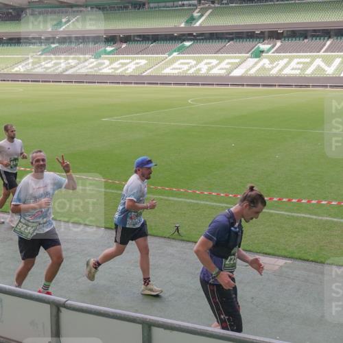13.09.2026 - 21. swb-Marathon Bremen Michael Burmester http://msf.ph/oto/10339811 13.09.2026 13:19:43 Laufen im Stadion 333, 464, 486, 512, 546, 921, 938, 1066, 1129, 1156, 1409, 1431, 1446, 1506, 1697, 1756, 1765, 1815, 1916, 2010, 2028, 2064, 2137, 2224, 2240, 2294, 2315, 2349, 2453, 2501, 2533, 2557, 2563, 2614, 2622, 2626, 2689, 2694, 2695, 2702, 2703, 2722, 2756, 2786, 2843, 2845, 2857, 2879, 2944, 2983, 2999, 3017, 3018, 3031, 3035, 3036, 3037, 3046, 3059, 3072, 3096, 3100, 3116, 3139, 3189, 3198, 3243, 3263, 3264, 3285, 3287, 3310, 3315, 3619, 3879, 4478 meine-sportfotos.de
