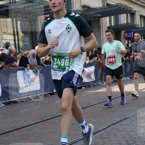 13.09.2026 - 21. swb-Marathon Bremen Strokosch-Dieckow http://msf.ph/oto/10339960 13.09.2026 13:27:06 Ziel 242, 323, 593, 940, 1006, 1373, 1574, 2345, 2668, 3273, 3385, 3460, 3496, 3521, 4558, 5081, 5220, 5290, 5358, 5557, 5616, 6071, 6288, 6306, 6776, 7110, 7849, 8219, 9159, 9343, 9760, 10112, 10113, 13147, 531, 946, 1493, 1494, 2089, 2454, 3076, 3302, 3510, 3527, 3893, 4121, 4327, 4397, 4441, 4563, 4919, 5054, 5689, 5937, 5943, 6314, 6455, 6580, 6776, 7027, 7072, 7246, 7317, 8303, 9150, 9511, 9551, 9854, 9878, 13097 meine-sportfotos.de