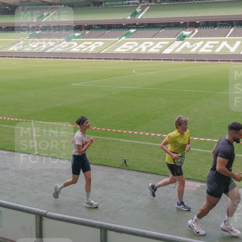 13.09.2026 - 21. swb-Marathon Bremen Michael Burmester http://msf.ph/oto/10340078 13.09.2026 13:20:21 Laufen im Stadion 333, 464, 512, 620, 704, 938, 1066, 1129, 1156, 1409, 1439, 1446, 1506, 1697, 1756, 1808, 1815, 1846, 1916, 2010, 2028, 2064, 2139, 2201, 2224, 2240, 2258, 2278, 2315, 2349, 2394, 2395, 2414, 2417, 2437, 2501, 2519, 2533, 2557, 2563, 2588, 2626, 2689, 2694, 2695, 2702, 2703, 2722, 2736, 2756, 2786, 2793, 2843, 2845, 2886, 2983, 3004, 3010, 3017, 3018, 3031, 3035, 3036, 3037, 3046, 3059, 3070, 3072, 3074, 3102, 3116, 3139, 3189, 3198, 3243, 3263, 3264, 3310, 3315 meine-sportfotos.de