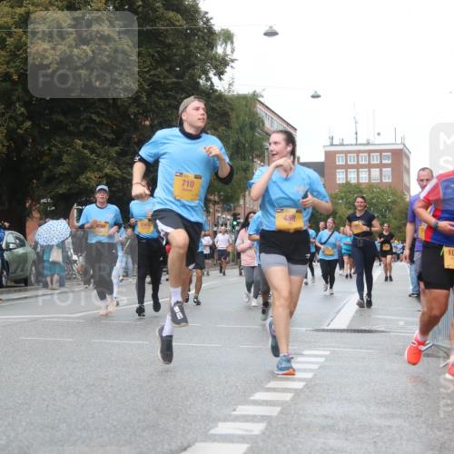 13.09.2026 - Kiel Lauf Markus Tischler http://msf.ph/oto/10340098 13.09.2026 11:04:01 Fleethörn 8704, 5565, 710, 458, 10591 meine-sportfotos.de