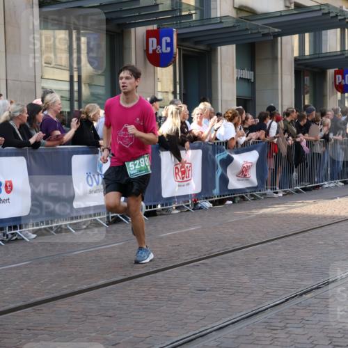 13.09.2026 - 21. swb-Marathon Bremen Strokosch-Dieckow http://msf.ph/oto/10340144 13.09.2026 13:27:11 Ziel 242, 323, 593, 857, 940, 1006, 1373, 1574, 2345, 2668, 2686, 3013, 3273, 3385, 3460, 3496, 3521, 4421, 4593, 5081, 5220, 5290, 5358, 5557, 5616, 6071, 6288, 6306, 7110, 9760, 10113, 13147, 531, 946, 1493, 1494, 2089, 2454, 3076, 3273, 3302, 3510, 3527, 4121, 4327, 4397, 4558, 4563, 4919, 5689, 5943, 6314, 6455, 6776, 7027, 7072, 7246, 7317, 7849, 8219, 8303, 9150, 9159, 9343, 9511, 9854, 9878, 10112, 10113 meine-sportfotos.de