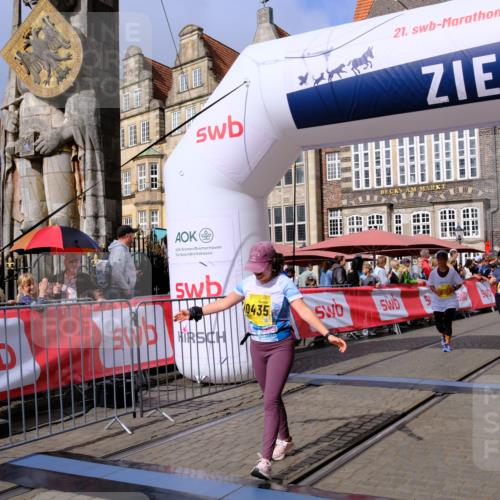 13.09.2026 - 21. swb-Marathon Bremen Tim E. http://msf.ph/oto/10340293 13.09.2026 11:10:14 Ziel 10299, 10435, 10645, 10737, 10751, 11119, 11383, 11437, 11441, 12449 meine-sportfotos.de