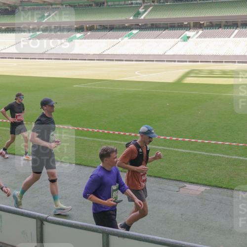 13.09.2026 - 21. swb-Marathon Bremen Michael Burmester http://msf.ph/oto/10340378 13.09.2026 13:20:55 Laufen im Stadion 258, 423, 441, 464, 601, 620, 704, 782, 1060, 1066, 1094, 1129, 1156, 1158, 1177, 1316, 1409, 1439, 1446, 1518, 1676, 1697, 1756, 1808, 1815, 1846, 1916, 2010, 2028, 2064, 2139, 2201, 2258, 2278, 2349, 2394, 2395, 2414, 2417, 2437, 2501, 2519, 2533, 2551, 2588, 2626, 2694, 2695, 2702, 2722, 2736, 2756, 2793, 2828, 2886, 2954, 2995, 3004, 3010, 3017, 3018, 3022, 3034, 3035, 3036, 3037, 3059, 3070, 3074, 3102, 3116, 3139, 3144, 3225, 3243, 3263, 3264, 3310, 3315 meine-sportfotos.de