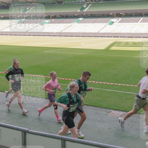 13.09.2026 - 21. swb-Marathon Bremen Michael Burmester http://msf.ph/oto/10340433 13.09.2026 13:21:03 Laufen im Stadion 258, 351, 423, 441, 464, 601, 620, 704, 782, 851, 1060, 1066, 1094, 1129, 1158, 1177, 1316, 1344, 1409, 1439, 1446, 1518, 1676, 1697, 1729, 1756, 1808, 1815, 1846, 1916, 2010, 2028, 2064, 2139, 2201, 2258, 2278, 2349, 2394, 2395, 2414, 2417, 2437, 2501, 2519, 2533, 2551, 2588, 2626, 2652, 2694, 2695, 2736, 2756, 2793, 2828, 2886, 2954, 2995, 3004, 3010, 3017, 3018, 3022, 3034, 3035, 3036, 3037, 3059, 3070, 3074, 3102, 3116, 3139, 3144, 3225, 3243, 3263, 3264, 3310, 3315 meine-sportfotos.de