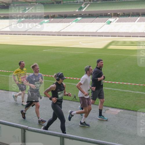 13.09.2026 - 21. swb-Marathon Bremen Michael Burmester http://msf.ph/oto/10340492 13.09.2026 13:21:11 Laufen im Stadion 128, 258, 351, 423, 441, 464, 601, 620, 704, 782, 851, 1060, 1066, 1094, 1129, 1158, 1177, 1316, 1344, 1409, 1417, 1439, 1446, 1518, 1676, 1697, 1729, 1756, 1808, 1815, 1846, 1916, 2010, 2028, 2064, 2139, 2201, 2258, 2278, 2349, 2394, 2395, 2414, 2417, 2437, 2501, 2519, 2533, 2551, 2588, 2652, 2694, 2695, 2736, 2756, 2793, 2828, 2886, 2954, 2995, 3004, 3010, 3017, 3018, 3022, 3034, 3035, 3036, 3037, 3059, 3070, 3074, 3102, 3139, 3144, 3225, 3264, 3310 meine-sportfotos.de