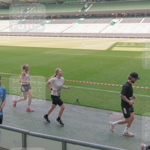 13.09.2026 - 21. swb-Marathon Bremen Michael Burmester http://msf.ph/oto/10340532 13.09.2026 13:21:16 Laufen im Stadion 128, 258, 351, 423, 441, 464, 601, 620, 704, 782, 851, 1060, 1066, 1094, 1129, 1158, 1177, 1316, 1344, 1409, 1417, 1439, 1446, 1518, 1676, 1697, 1729, 1756, 1808, 1815, 1846, 2010, 2028, 2064, 2139, 2201, 2258, 2278, 2349, 2394, 2395, 2414, 2417, 2437, 2501, 2519, 2533, 2551, 2588, 2652, 2660, 2694, 2695, 2736, 2756, 2793, 2828, 2886, 2954, 2964, 2995, 3004, 3010, 3017, 3018, 3022, 3034, 3035, 3036, 3037, 3059, 3070, 3074, 3102, 3139, 3144, 3225, 3264, 3310 meine-sportfotos.de