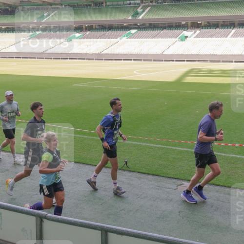 13.09.2026 - 21. swb-Marathon Bremen Michael Burmester http://msf.ph/oto/10340676 13.09.2026 13:21:37 Laufen im Stadion 128, 258, 343, 351, 423, 441, 601, 620, 704, 782, 851, 1060, 1094, 1129, 1158, 1177, 1316, 1344, 1409, 1417, 1439, 1446, 1518, 1657, 1669, 1676, 1697, 1729, 1808, 1846, 2010, 2064, 2139, 2201, 2258, 2278, 2290, 2349, 2394, 2395, 2414, 2417, 2437, 2501, 2519, 2551, 2588, 2619, 2632, 2652, 2660, 2685, 2711, 2736, 2793, 2828, 2886, 2954, 2964, 2995, 3004, 3010, 3017, 3018, 3022, 3034, 3035, 3036, 3037, 3070, 3074, 3102, 3139, 3144, 3225, 3264, 3351, 3682, 3784 meine-sportfotos.de
