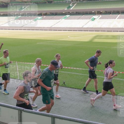 13.09.2026 - 21. swb-Marathon Bremen Michael Burmester http://msf.ph/oto/10340721 13.09.2026 13:21:42 Laufen im Stadion 128, 258, 343, 351, 423, 441, 601, 620, 704, 782, 851, 1060, 1094, 1158, 1177, 1316, 1344, 1409, 1417, 1439, 1446, 1518, 1657, 1669, 1676, 1697, 1729, 1808, 1846, 1883, 2010, 2064, 2139, 2201, 2258, 2278, 2290, 2349, 2394, 2395, 2414, 2417, 2437, 2501, 2519, 2551, 2588, 2619, 2632, 2652, 2660, 2685, 2711, 2736, 2793, 2828, 2886, 2954, 2964, 2995, 3004, 3010, 3017, 3018, 3022, 3034, 3035, 3036, 3037, 3070, 3074, 3102, 3139, 3144, 3225, 3351, 3682, 3784, 1506 meine-sportfotos.de
