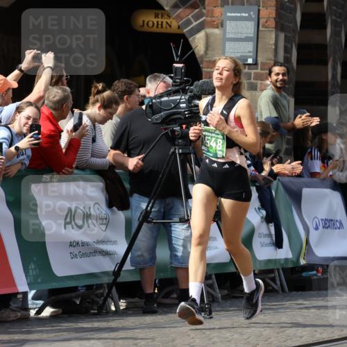 13.09.2026 - 21. swb-Marathon Bremen Strokosch-Dieckow http://msf.ph/oto/10340739 13.09.2026 13:26:34 Ziel 1896, 2434, 2658, 2666, 3983, 4723, 4724, 5747, 5854, 5906, 5934, 5992, 6230, 6639, 6886, 7626, 8635, 8817, 2779, 3852, 3893, 4441, 4598, 5054, 5937, 6289, 6375, 6548, 6580, 8112, 9551, 13097 meine-sportfotos.de