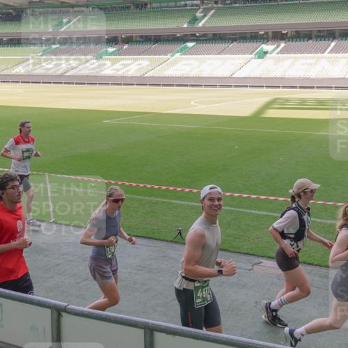 13.09.2026 - 21. swb-Marathon Bremen Michael Burmester http://msf.ph/oto/10340904 13.09.2026 13:22:02 Laufen im Stadion 128, 160, 211, 258, 343, 351, 423, 441, 571, 601, 620, 704, 782, 851, 1060, 1094, 1157, 1158, 1177, 1259, 1316, 1344, 1417, 1439, 1518, 1657, 1669, 1676, 1691, 1729, 1808, 1846, 1883, 2139, 2201, 2258, 2278, 2290, 2394, 2395, 2414, 2437, 2504, 2519, 2551, 2588, 2619, 2632, 2652, 2660, 2685, 2711, 2736, 2793, 2828, 2886, 2954, 2964, 2995, 3004, 3010, 3022, 3034, 3070, 3074, 3102, 3144, 3225, 3351, 3530, 3682, 3784, 4020, 4406, 4407, 4431, 4584, 1506 meine-sportfotos.de