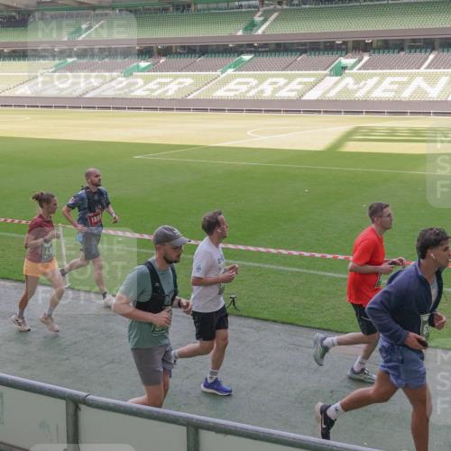 13.09.2026 - 21. swb-Marathon Bremen Michael Burmester http://msf.ph/oto/10340947 13.09.2026 13:22:07 Laufen im Stadion 128, 160, 211, 258, 343, 351, 423, 441, 571, 601, 620, 782, 851, 1060, 1094, 1157, 1158, 1177, 1259, 1316, 1344, 1417, 1439, 1518, 1657, 1669, 1676, 1691, 1729, 1808, 1846, 1883, 2139, 2201, 2258, 2278, 2290, 2414, 2504, 2551, 2619, 2632, 2652, 2660, 2685, 2711, 2736, 2828, 2954, 2964, 2995, 3004, 3010, 3022, 3034, 3070, 3074, 3144, 3225, 3351, 3530, 3682, 3784, 4020, 4054, 4406, 4407, 4431, 4584, 1506 meine-sportfotos.de