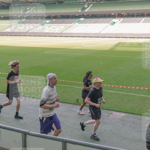 13.09.2026 - 21. swb-Marathon Bremen Michael Burmester http://msf.ph/oto/10341156 13.09.2026 13:22:32 Laufen im Stadion 128, 160, 211, 258, 343, 351, 423, 441, 533, 571, 601, 609, 708, 782, 851, 892, 1060, 1094, 1157, 1158, 1177, 1178, 1259, 1316, 1331, 1344, 1417, 1518, 1657, 1669, 1676, 1691, 1729, 1746, 1788, 1883, 2213, 2290, 2433, 2475, 2504, 2526, 2551, 2619, 2632, 2652, 2660, 2685, 2711, 2828, 2954, 2964, 2995, 3022, 3034, 3144, 3225, 3252, 3347, 3351, 3423, 3505, 3530, 3559, 3682, 3727, 3784, 4020, 4054, 4231, 4406, 4407, 4431, 4467, 4584, 1506 meine-sportfotos.de