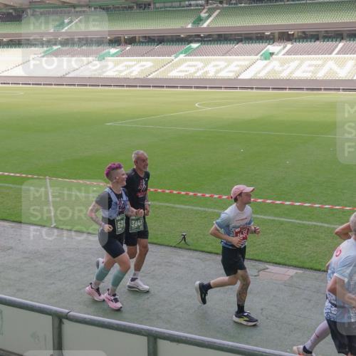 13.09.2026 - 21. swb-Marathon Bremen Michael Burmester http://msf.ph/oto/10341236 13.09.2026 13:22:42 Laufen im Stadion 128, 160, 211, 258, 343, 351, 423, 441, 533, 571, 601, 609, 708, 782, 851, 892, 1060, 1094, 1157, 1177, 1178, 1259, 1316, 1331, 1344, 1417, 1518, 1657, 1669, 1691, 1729, 1746, 1788, 1883, 2213, 2290, 2433, 2475, 2504, 2526, 2551, 2619, 2632, 2652, 2660, 2685, 2711, 2828, 2954, 2964, 2995, 3022, 3034, 3225, 3252, 3347, 3351, 3423, 3447, 3505, 3530, 3559, 3682, 3727, 3770, 3784, 3819, 4020, 4054, 4231, 4406, 4407, 4431, 4466, 4467, 4584, 1506 meine-sportfotos.de