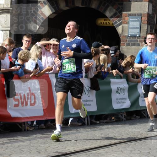13.09.2026 - 21. swb-Marathon Bremen Strokosch-Dieckow http://msf.ph/oto/10341288 13.09.2026 13:31:58 Ziel 310, 922, 1600, 3115, 3239, 3244, 3278, 3579, 3858, 3859, 3989, 4164, 4258, 4273, 4692, 4889, 4998, 5158, 5363, 5426, 5899, 6039, 6062, 6100, 6193, 6213, 6354, 6581, 6602, 6971, 7032, 7260, 7608, 7941, 7964, 8042, 8078, 8166, 8205, 8206, 8239, 8364, 8495, 8522, 9033, 9155, 9293, 9568, 9903, 9914, 13151, 2310, 2934, 3946, 4566, 4797, 5628, 6116, 6475, 7182, 7526, 7818, 8610, 9394, 9640, 13182 meine-sportfotos.de