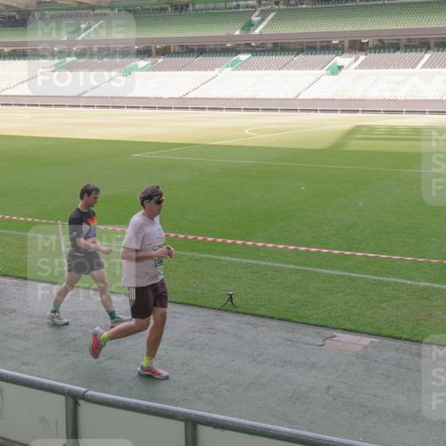 13.09.2026 - 21. swb-Marathon Bremen Michael Burmester http://msf.ph/oto/10341300 13.09.2026 13:22:54 Laufen im Stadion 128, 160, 211, 258, 343, 351, 434, 441, 533, 571, 601, 609, 708, 851, 892, 1060, 1094, 1157, 1178, 1259, 1331, 1344, 1417, 1518, 1657, 1669, 1691, 1729, 1746, 1788, 1883, 2213, 2290, 2433, 2475, 2495, 2504, 2526, 2619, 2632, 2652, 2660, 2685, 2711, 2936, 2964, 2968, 2995, 3022, 3034, 3225, 3252, 3282, 3292, 3347, 3351, 3395, 3423, 3447, 3505, 3530, 3559, 3682, 3727, 3770, 3784, 3819, 4020, 4054, 4231, 4406, 4407, 4431, 4466, 4467, 4584, 1506 meine-sportfotos.de