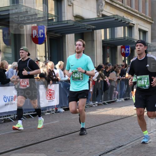 13.09.2026 - 21. swb-Marathon Bremen Strokosch-Dieckow http://msf.ph/oto/10341492 13.09.2026 13:27:52 Ziel 178, 210, 1343, 1460, 2047, 2977, 3114, 3334, 3480, 3597, 4506, 5250, 5360, 5889, 6182, 7926, 8188, 8656, 9145, 9167, 9168, 9543, 9738, 9881, 13069, 323, 440, 488, 534, 762, 857, 1006, 1456, 1932, 2668, 2686, 3013, 3135, 3460, 3521, 3576, 3970, 4106, 4133, 4265, 4421, 4496, 4593, 4744, 5081, 5462, 5557, 6067, 6468, 6522, 7042, 7138, 7358, 8188, 8351, 9067, 9145, 9494, 9727, 13198 meine-sportfotos.de