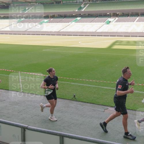 13.09.2026 - 21. swb-Marathon Bremen Michael Burmester http://msf.ph/oto/10341625 13.09.2026 13:23:46 Laufen im Stadion 137, 160, 182, 211, 324, 434, 533, 548, 571, 609, 708, 721, 739, 743, 752, 892, 1157, 1178, 1259, 1273, 1331, 1463, 1471, 1597, 1598, 1657, 1691, 1746, 1788, 1883, 1944, 2095, 2213, 2252, 2286, 2312, 2323, 2433, 2445, 2465, 2475, 2483, 2495, 2503, 2504, 2526, 2571, 2711, 2768, 2776, 2936, 2968, 3252, 3282, 3288, 3289, 3292, 3298, 3312, 3347, 3351, 3364, 3381, 3395, 3423, 3447, 3505, 3530, 3559, 3727, 3770, 3784, 3819, 4020, 4054, 4231, 4406, 4407, 4431, 4466, 4467, 4584 meine-sportfotos.de