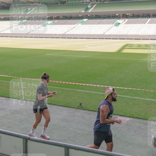 13.09.2026 - 21. swb-Marathon Bremen Michael Burmester http://msf.ph/oto/10341692 13.09.2026 13:23:56 Laufen im Stadion 137, 160, 182, 211, 324, 434, 533, 548, 571, 609, 708, 721, 723, 739, 743, 752, 892, 1157, 1178, 1259, 1273, 1331, 1463, 1471, 1597, 1598, 1691, 1746, 1788, 1944, 2095, 2211, 2213, 2252, 2286, 2312, 2323, 2433, 2445, 2465, 2475, 2483, 2495, 2497, 2503, 2504, 2526, 2571, 2644, 2768, 2776, 2936, 2968, 3252, 3282, 3288, 3289, 3292, 3298, 3306, 3312, 3347, 3364, 3381, 3395, 3423, 3447, 3505, 3530, 3559, 3727, 3770, 3819, 4054, 4231, 4406, 4407, 4431, 4466, 4467, 4584 meine-sportfotos.de