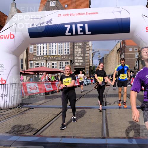 13.09.2026 - 21. swb-Marathon Bremen Tim E. http://msf.ph/oto/10341694 13.09.2026 11:11:19 Ziel 10148, 10163, 10313, 10527, 10547, 10644, 10653, 10792, 10841, 11043, 11062, 11141, 11237, 11335, 11483, 11679, 11691, 11756, 11993, 12401, 12507 meine-sportfotos.de