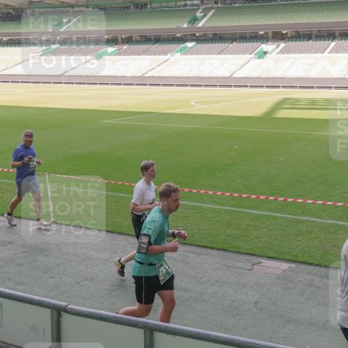 13.09.2026 - 21. swb-Marathon Bremen Michael Burmester http://msf.ph/oto/10341875 13.09.2026 13:24:29 Laufen im Stadion 137, 182, 213, 294, 324, 434, 505, 533, 548, 609, 708, 721, 723, 739, 743, 752, 1273, 1331, 1463, 1471, 1491, 1504, 1515, 1597, 1598, 1830, 1944, 2059, 2095, 2211, 2252, 2267, 2271, 2286, 2312, 2323, 2354, 2433, 2445, 2465, 2483, 2495, 2497, 2503, 2506, 2554, 2571, 2644, 2768, 2776, 2833, 2896, 2936, 2968, 3005, 3142, 3211, 3252, 3282, 3288, 3289, 3292, 3298, 3306, 3312, 3364, 3381, 3390, 3395, 3423, 3447, 3559, 3727, 3770, 3819, 4231, 4466, 4467 meine-sportfotos.de