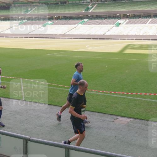13.09.2026 - 21. swb-Marathon Bremen Michael Burmester http://msf.ph/oto/10341901 13.09.2026 13:24:33 Laufen im Stadion 137, 182, 213, 294, 324, 434, 505, 533, 548, 708, 721, 723, 739, 743, 752, 815, 818, 1273, 1331, 1463, 1471, 1491, 1504, 1515, 1561, 1597, 1598, 1830, 1944, 2059, 2095, 2211, 2252, 2267, 2271, 2286, 2312, 2323, 2354, 2445, 2465, 2483, 2495, 2497, 2503, 2506, 2554, 2571, 2644, 2752, 2768, 2776, 2833, 2896, 2936, 2968, 3005, 3142, 3211, 3259, 3282, 3288, 3289, 3292, 3298, 3306, 3312, 3329, 3364, 3381, 3390, 3395, 3423, 3447, 3559, 3727, 3770, 3819, 4466, 4467 meine-sportfotos.de