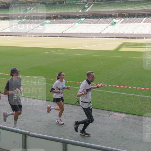 13.09.2026 - 21. swb-Marathon Bremen Michael Burmester http://msf.ph/oto/10341932 13.09.2026 13:24:42 Laufen im Stadion 137, 182, 213, 294, 324, 434, 505, 543, 548, 721, 723, 739, 743, 752, 815, 818, 1273, 1410, 1463, 1471, 1491, 1504, 1515, 1561, 1597, 1598, 1830, 1944, 1953, 2059, 2095, 2211, 2252, 2267, 2271, 2286, 2312, 2323, 2354, 2445, 2465, 2483, 2495, 2497, 2503, 2506, 2554, 2571, 2591, 2644, 2752, 2768, 2776, 2833, 2878, 2896, 2936, 2968, 2981, 3005, 3142, 3211, 3259, 3282, 3288, 3289, 3292, 3298, 3306, 3312, 3329, 3364, 3381, 3390, 3395, 3423, 3447, 3770, 3819, 4466 meine-sportfotos.de