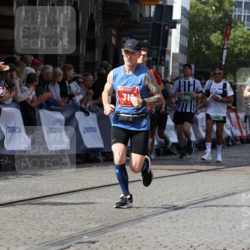 13.09.2026 - 21. swb-Marathon Bremen Strokosch-Dieckow http://msf.ph/oto/10341972 13.09.2026 13:32:04 Ziel 310, 578, 846, 3115, 3205, 3239, 3244, 3278, 3858, 3989, 4030, 4164, 4273, 4692, 4998, 5158, 5325, 5363, 5426, 5899, 6062, 6100, 6193, 6213, 6354, 6581, 6602, 7032, 7242, 7260, 7608, 7790, 7941, 7964, 8042, 8078, 8166, 8205, 8206, 8247, 8364, 8495, 8522, 9016, 9033, 9188, 9293, 9568, 9785, 9903, 9914, 13151, 13231, 287, 1369, 2310, 3650, 3922, 4057, 4566, 5628, 6258, 6475, 6857, 6875, 7150, 7182, 7553, 7572, 7818, 8632, 9198, 9394, 13029, 13182 meine-sportfotos.de