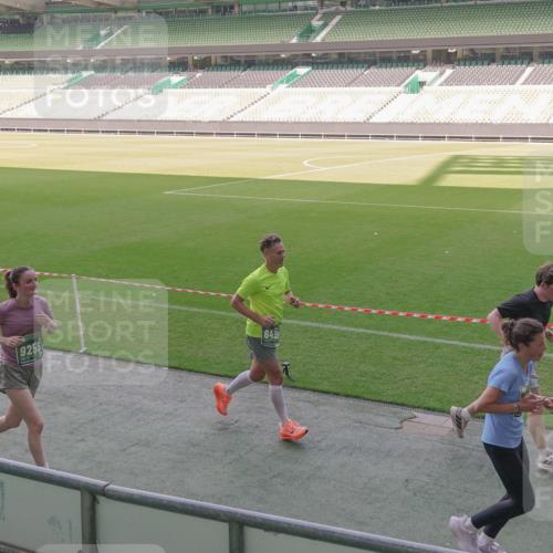 13.09.2026 - 21. swb-Marathon Bremen Michael Burmester http://msf.ph/oto/10341974 13.09.2026 13:24:46 Laufen im Stadion 137, 182, 213, 294, 324, 434, 505, 543, 548, 721, 723, 739, 743, 752, 815, 818, 966, 1273, 1410, 1463, 1471, 1491, 1504, 1515, 1561, 1597, 1598, 1830, 1944, 1953, 2059, 2095, 2211, 2252, 2267, 2271, 2286, 2312, 2323, 2354, 2445, 2465, 2483, 2495, 2497, 2503, 2506, 2554, 2571, 2591, 2644, 2752, 2768, 2776, 2833, 2878, 2896, 2936, 2968, 2981, 3005, 3142, 3211, 3259, 3282, 3288, 3289, 3292, 3298, 3306, 3312, 3329, 3364, 3381, 3390, 3395, 3447, 3770, 4466 meine-sportfotos.de
