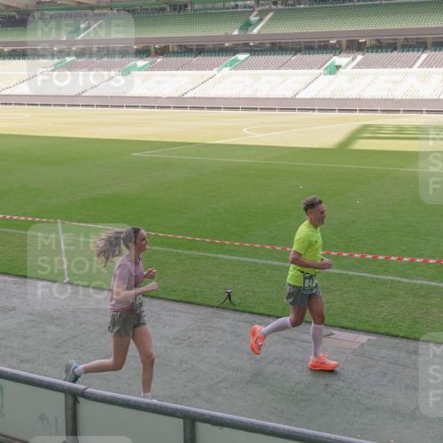 13.09.2026 - 21. swb-Marathon Bremen Michael Burmester http://msf.ph/oto/10341980 13.09.2026 13:24:47 Laufen im Stadion 137, 182, 213, 294, 324, 434, 505, 543, 548, 721, 723, 739, 743, 752, 815, 818, 966, 1273, 1410, 1463, 1471, 1491, 1504, 1515, 1561, 1597, 1598, 1830, 1944, 1953, 2058, 2059, 2095, 2211, 2252, 2267, 2271, 2286, 2308, 2312, 2323, 2354, 2445, 2465, 2483, 2495, 2497, 2503, 2506, 2554, 2571, 2591, 2644, 2752, 2768, 2776, 2833, 2878, 2896, 2936, 2968, 2981, 3005, 3142, 3211, 3259, 3282, 3288, 3289, 3292, 3298, 3306, 3312, 3329, 3364, 3381, 3390, 3395, 3447, 3770, 4466 meine-sportfotos.de