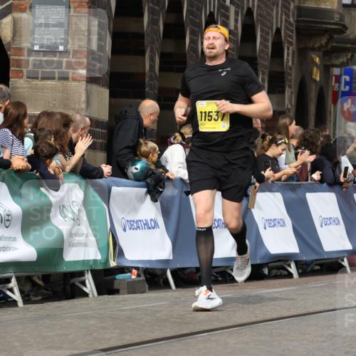 13.09.2026 - 21. swb-Marathon Bremen Strokosch-Dieckow http://msf.ph/oto/10342004 13.09.2026 10:51:16 Ziel 10200, 10537, 11076, 11087, 11170, 11339, 11625, 11626, 11961, 12004, 12070, 12179, 12303, 12351, 12407, 12560, 10334, 10381, 10544, 10763, 10825, 10862, 10887, 10984, 11145, 12051, 12424, 12548, 13631 meine-sportfotos.de