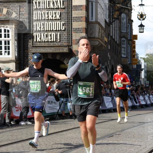13.09.2026 - 21. swb-Marathon Bremen Strokosch-Dieckow http://msf.ph/oto/10342026 13.09.2026 13:27:03 Ziel 2779, 3526, 3852, 3893, 4077, 4441, 4598, 4919, 5054, 5937, 6289, 6314, 6375, 6548, 6580, 8112, 8303, 9551, 13097, 1493, 1494, 2454, 3273, 4121, 4558, 6071, 6288, 6776, 7072, 7849, 8219, 9159, 9343, 9760, 10112, 10113 meine-sportfotos.de