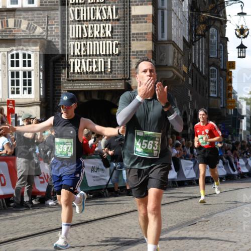 13.09.2026 - 21. swb-Marathon Bremen Strokosch-Dieckow http://msf.ph/oto/10342058 13.09.2026 13:27:03 Ziel 2779, 3526, 3852, 3893, 4077, 4441, 4598, 4919, 5054, 5937, 6289, 6314, 6375, 6548, 6580, 8112, 8303, 9551, 13097, 1493, 1494, 2454, 3273, 4121, 4558, 6071, 6288, 6776, 7072, 7849, 8219, 9159, 9343, 9760, 10112, 10113 meine-sportfotos.de