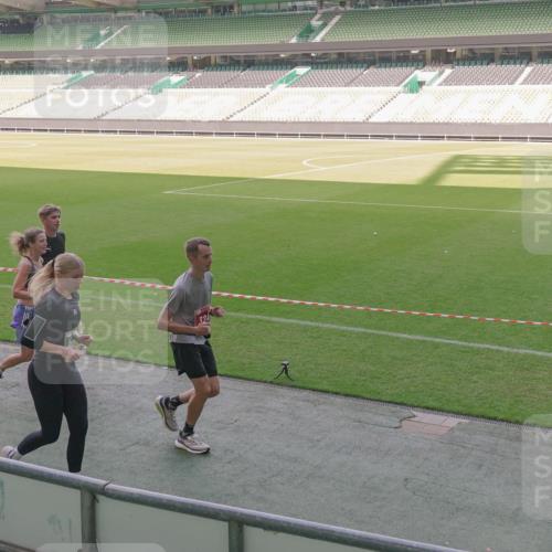13.09.2026 - 21. swb-Marathon Bremen Michael Burmester http://msf.ph/oto/10342140 13.09.2026 13:25:07 Laufen im Stadion 137, 182, 213, 294, 324, 505, 530, 543, 548, 645, 721, 723, 739, 743, 752, 815, 818, 966, 1273, 1410, 1443, 1459, 1463, 1471, 1487, 1491, 1504, 1515, 1561, 1597, 1598, 1744, 1828, 1830, 1944, 1953, 2058, 2059, 2095, 2211, 2252, 2267, 2271, 2286, 2298, 2308, 2312, 2323, 2354, 2445, 2465, 2483, 2497, 2503, 2506, 2554, 2571, 2591, 2644, 2752, 2762, 2768, 2776, 2833, 2878, 2896, 2981, 3005, 3062, 3097, 3142, 3172, 3211, 3259, 3288, 3289, 3298, 3306, 3312, 3329, 3364, 3381, 3390 meine-sportfotos.de