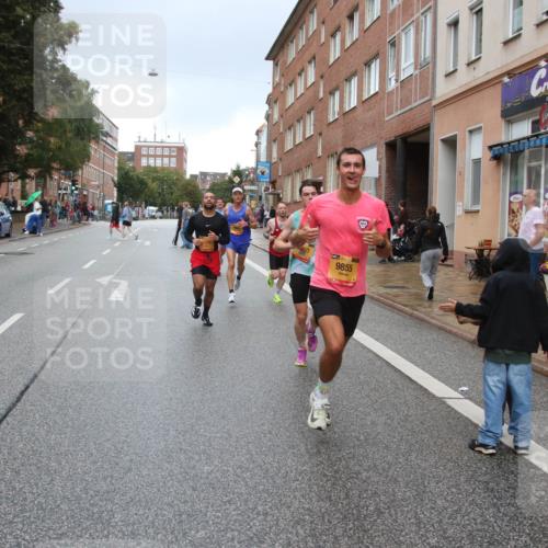 13.09.2026 - Kiel Lauf Markus Tischler http://msf.ph/oto/10342168 13.09.2026 11:28:35 Fleethörn 247, 111, 111111, 260, 9855 meine-sportfotos.de
