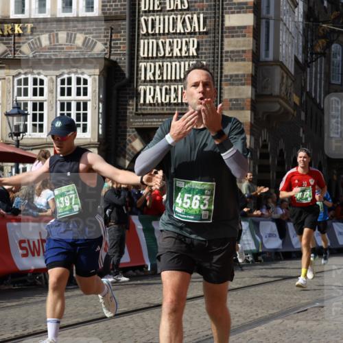13.09.2026 - 21. swb-Marathon Bremen Strokosch-Dieckow http://msf.ph/oto/10342204 13.09.2026 13:27:04 Ziel 531, 2779, 3510, 3526, 3852, 3893, 4077, 4441, 4598, 4919, 5054, 5937, 6289, 6314, 6375, 6548, 6580, 7246, 7317, 8112, 8303, 9551, 13097, 1493, 1494, 2454, 3273, 3385, 4121, 4558, 6071, 6288, 6776, 7072, 7849, 8219, 9159, 9343, 9760, 10112, 10113, 13147 meine-sportfotos.de