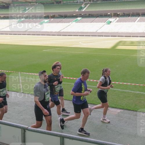 13.09.2026 - 21. swb-Marathon Bremen Michael Burmester http://msf.ph/oto/10342296 13.09.2026 13:25:26 Laufen im Stadion 213, 294, 505, 530, 543, 548, 645, 723, 739, 752, 815, 818, 966, 1273, 1283, 1410, 1443, 1459, 1463, 1471, 1487, 1491, 1504, 1515, 1530, 1561, 1618, 1744, 1828, 1830, 1944, 1953, 2058, 2059, 2095, 2211, 2252, 2267, 2271, 2298, 2308, 2312, 2323, 2354, 2382, 2384, 2465, 2483, 2497, 2506, 2508, 2554, 2558, 2571, 2591, 2644, 2656, 2675, 2752, 2762, 2776, 2833, 2878, 2896, 2970, 2981, 3005, 3062, 3097, 3142, 3172, 3211, 3259, 3298, 3306, 3312, 3329, 3381, 3390, 3433 meine-sportfotos.de