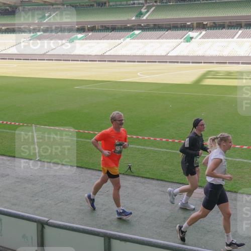 13.09.2026 - 21. swb-Marathon Bremen Michael Burmester http://msf.ph/oto/10342318 13.09.2026 13:25:29 Laufen im Stadion 202, 213, 294, 505, 530, 543, 548, 645, 723, 739, 752, 815, 818, 966, 1283, 1410, 1443, 1459, 1463, 1471, 1487, 1491, 1504, 1515, 1530, 1561, 1618, 1744, 1828, 1830, 1944, 1953, 2058, 2059, 2095, 2211, 2252, 2267, 2271, 2298, 2308, 2312, 2323, 2354, 2382, 2384, 2483, 2497, 2506, 2508, 2554, 2558, 2571, 2591, 2644, 2656, 2675, 2752, 2762, 2776, 2833, 2878, 2896, 2970, 2981, 3005, 3047, 3062, 3097, 3142, 3172, 3211, 3259, 3298, 3306, 3312, 3329, 3359, 3381, 3390, 3433, 3851 meine-sportfotos.de