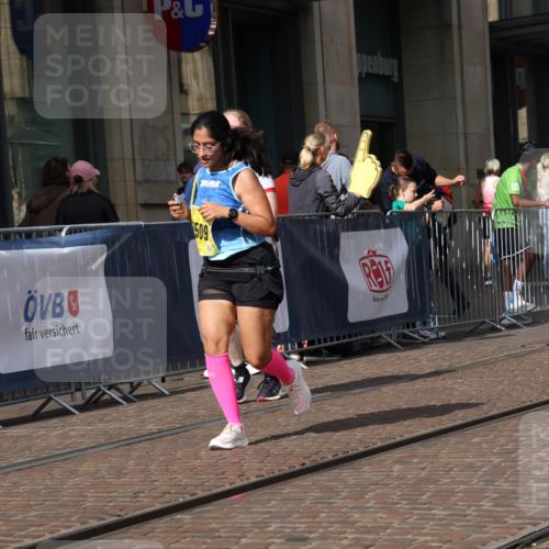 13.09.2026 - 21. swb-Marathon Bremen Strokosch-Dieckow http://msf.ph/oto/10342336 13.09.2026 11:08:09 Ziel 10135, 10188, 10229, 10851, 11065, 11124, 11509, 11560, 11561, 11678, 11834, 11888, 11968, 12073, 12162, 12164, 12315, 12325, 12410, 12516, 10135, 10139, 10404, 10493, 10660, 10674, 10767, 10793, 10859, 10937, 11032, 11044, 11263, 11378, 11404, 11659, 11831, 11833, 11958, 12024, 12031, 12066, 12160, 12248, 12384, 12389, 12511, 12512 meine-sportfotos.de